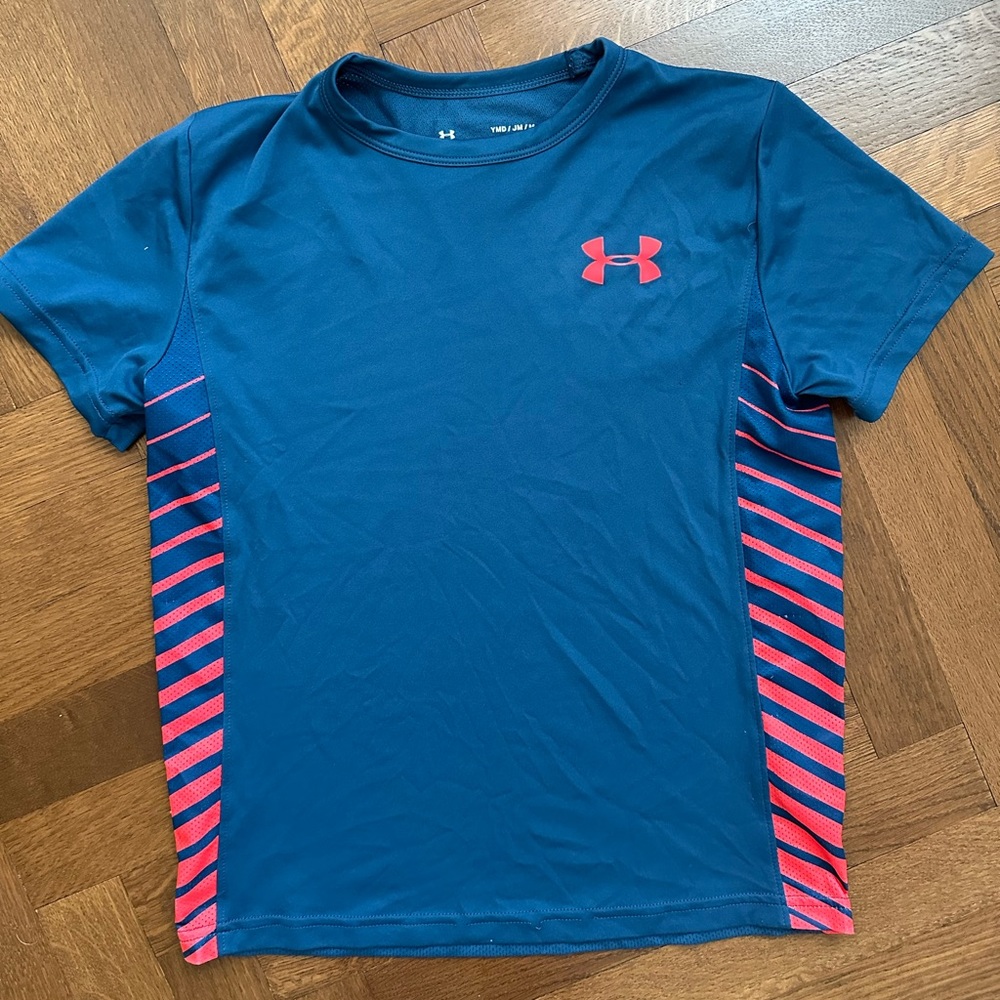 Under armour top